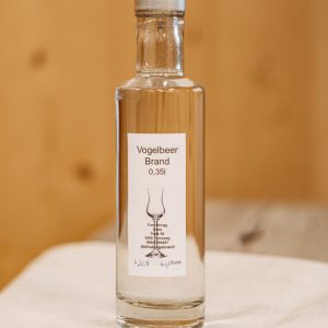 Vogelbeerbrand aus dem Lungau im 0,35l Glas, regionale Spezialität aus bäuerlicher Erzeugung