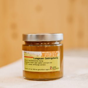 Glas Lungauer Gebirgshonig, regionales Naturprodukt aus dem Lungau, Hofladen Spezialität