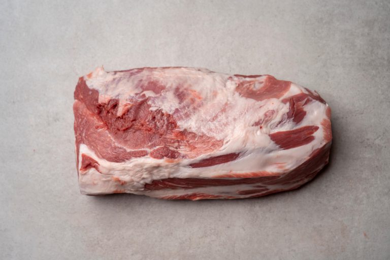 Lungau Schwein Gulasch geschnitten 500g